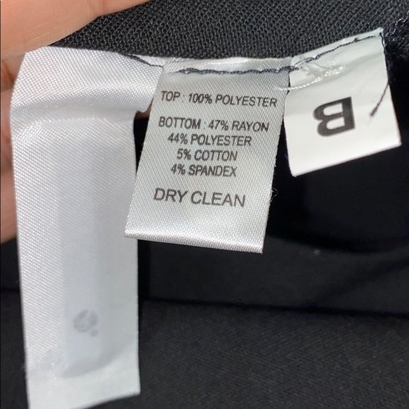 Loft women's V neck button front short sleeve dress 8P - Picture 7 of 7